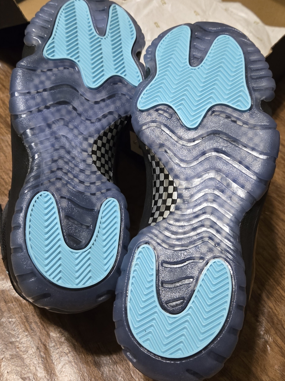 Air Jordan 11 Retro Black Patent Leather Sneakers with Light Blue Jumpman - Picture 9 of 9